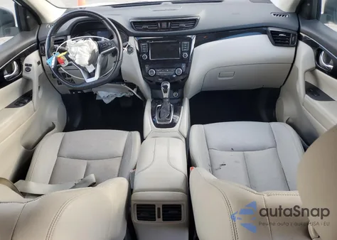 2021 Nissan Rogue Sport Sl Fwd Xtronic Cvt from USA, damaged, VIN JN1BJ1CVXMW321553